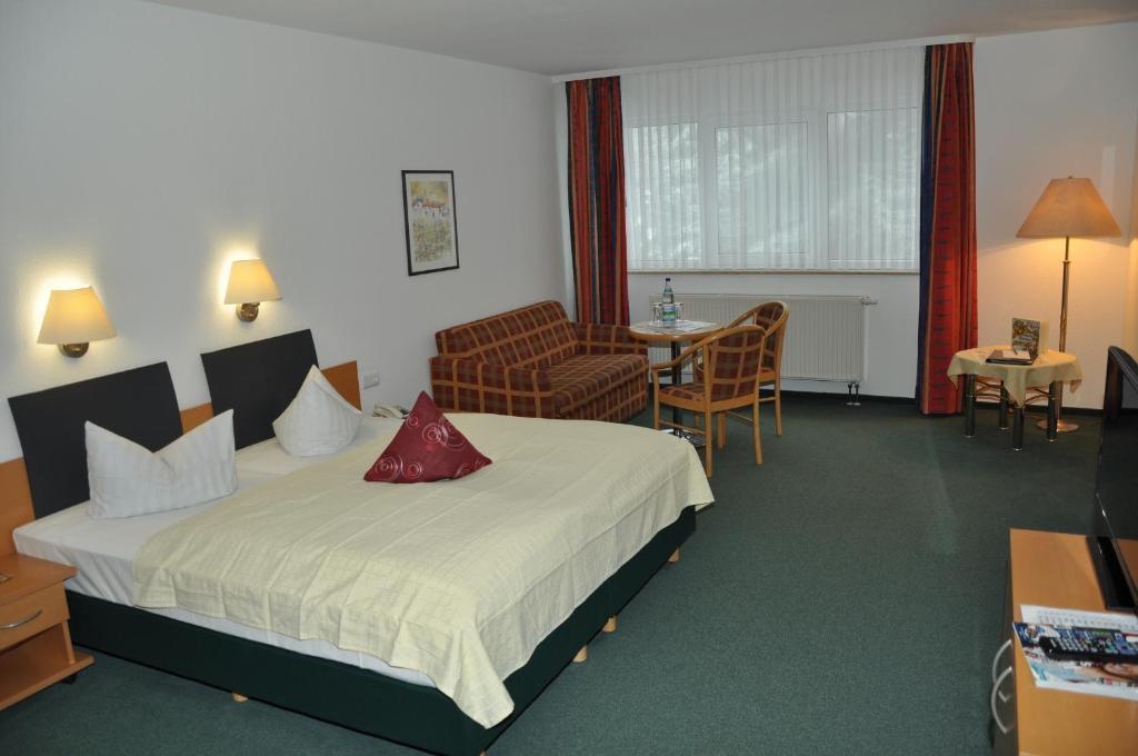 Hotel Am Wald -Garni- Elgersburg Cameră foto